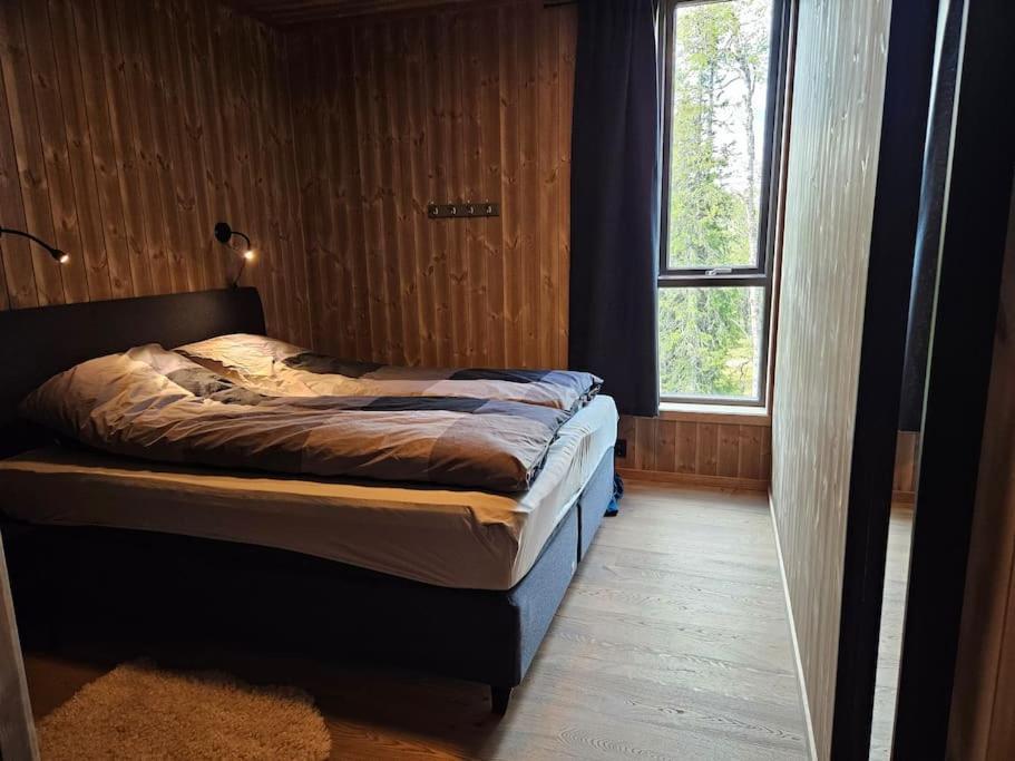 Ny Leilighet Med Flott Utsikt Til Gaustatoppen Rjukan Exterior photo
